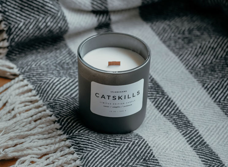 Cover Feature Candle