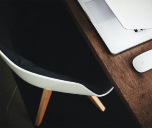 blog image minimalist workspace